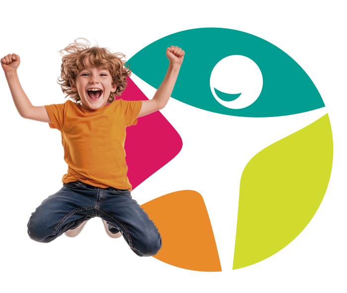 Criança feliz com produtos BangToys